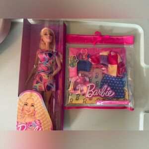 NEW Barbie doll‎ Fashionista and Clothing set girls toy Set